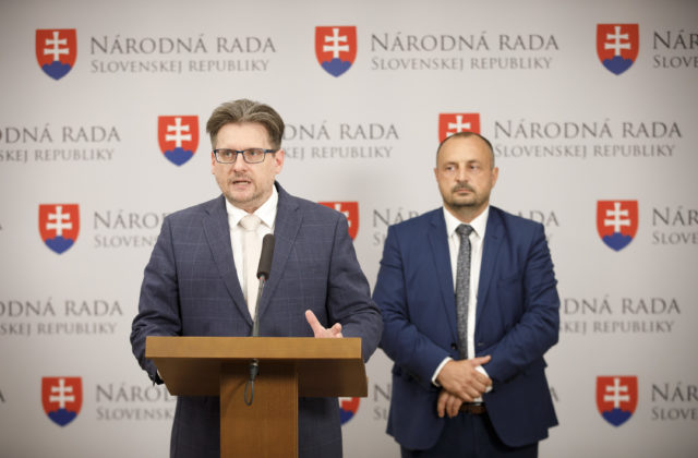 Navrhovaná zmena paragrafu 363 z dielne OĽaNO neprešla do druhého čítania, chýbal jeden poslanecký hlas