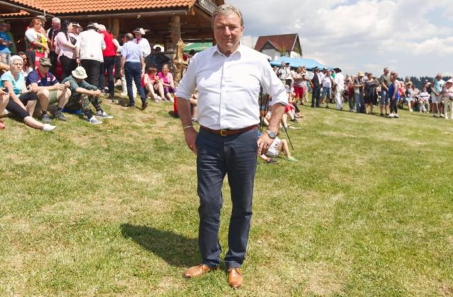 Primátor Liptovského Mikuláša Ján Blcháč chce v komunálnych voľbách obhájiť svoju funkciu, verí v zápas argumentov