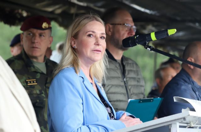 Ruský veľvyslanec si podal ministerku Černochovú za vyjadrenia po úmrtí Duginovej, obvinil ju z podpory terorizmu