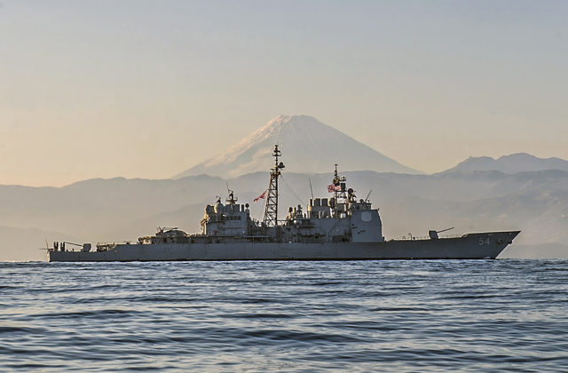 Americké vojnové lode vplávali do Taiwanského prielivu, ide o prvú plavbu od návštevy Pelosiovej