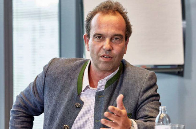 Trestné stíhanie Roberta Schmida bude mať zdrvujúci dopad na Slovensko