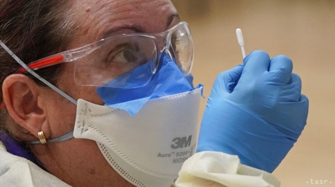 Ľudia ako morčatá, alebo čo sa nehovorí o vakcíne Pfizer proti koronavírusu