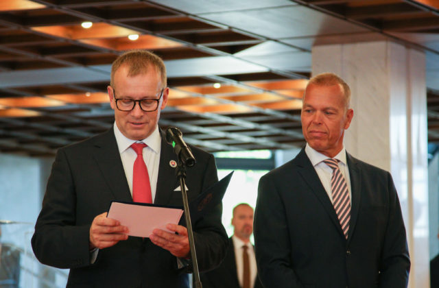 Ústava by si podľa Kollára zaslúžila viac rešpektu a nemal by sa z nej stať sústavne sa meniaci zákon