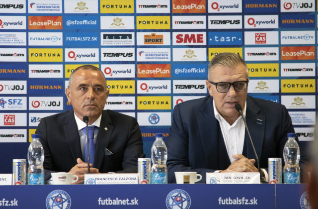 Calzona sa oficiálne ujal kormidla slovenskej reprezentácie, Taliana do funkcie odporučil Hamšík (video)