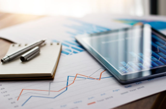 Spravodajské a analytické informácie sú podľa exportérov kľúčové aj pre biznis, diskutovali s izraelským ministrom Sternom