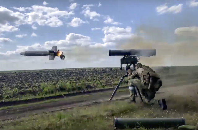 Rusi sa pomstili za úspechy ukrajinskej armády na fronte, zaútočili na civilnú infraštruktúru