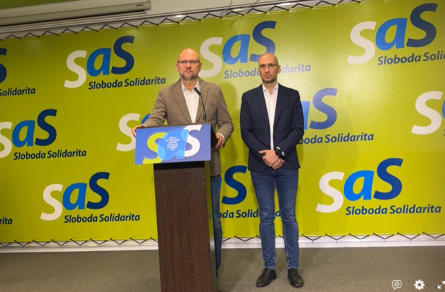 SaS budúci týždeň pomôže otvoriť schôdzu, podľa Sulíka zahlasujú aj za dva zákony (video)