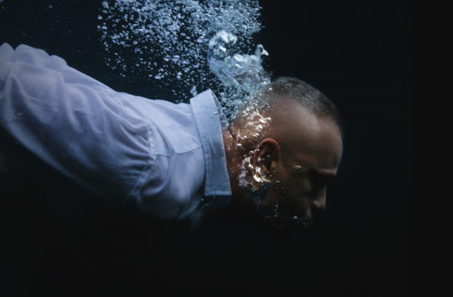 Eros Ramazzotti vydal nový album Battito Infinito, naživo ho predstaví aj v Košiciach a Bratislave