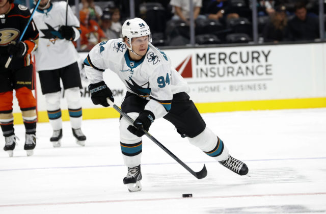 Česká vláda poslala pre vojnu na Ukrajine NHL list, ruskí hojekisti nie sú v Prahe vítaní