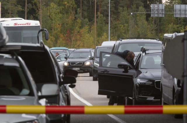 Nemecko je ochotné prijímať Rusov utekajúcich pred mobilizáciou, cestu do Európy musia mať podľa hovorcu kancelára otvorenú