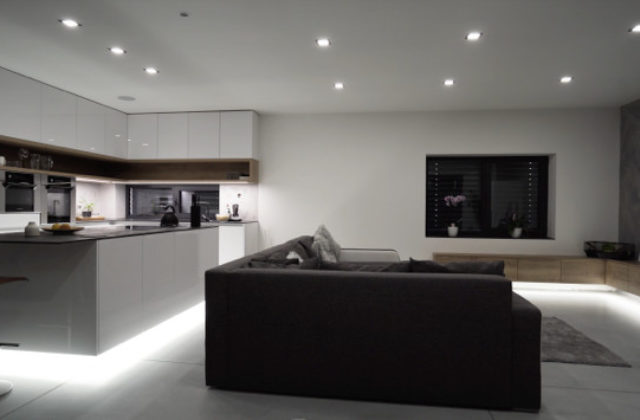 Zoznámte sa so svietidlami DUALWHITE