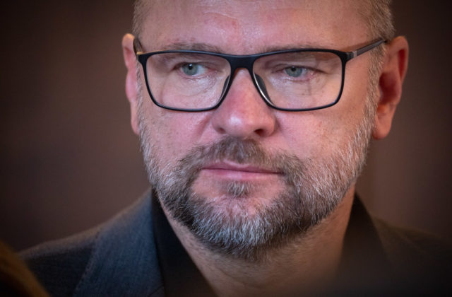 SaS je veľmi tolerantná k iným názorom. Sulík priblížil, či dostane Klus zelenú kartu