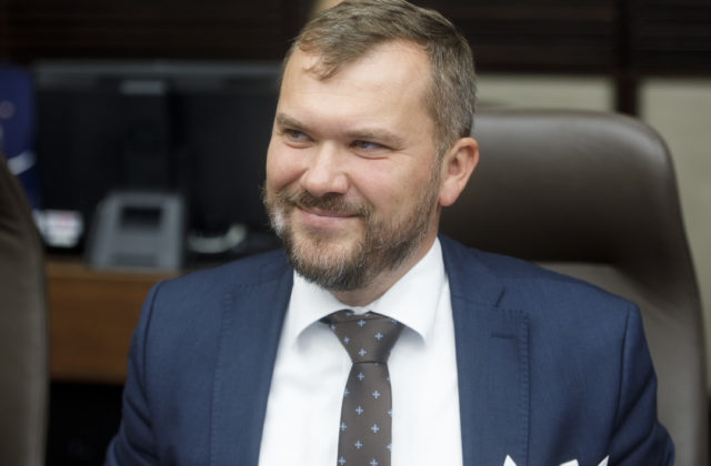 Krajské súdy by mali byť pred spustením súdnej mapy personálne zabezpečené, justičnej kríze sa podľa Karasa vyhneme