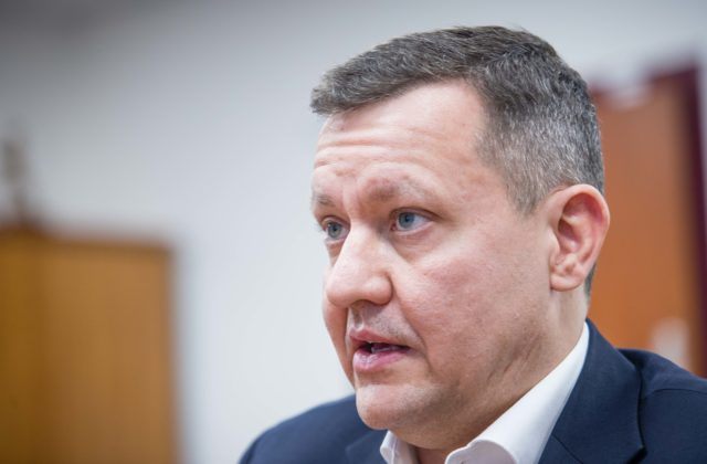 Lipšic vyzval politikov a funkcionárov, aby vážili svoje slová a nešíri nenávisť v spoločnosti