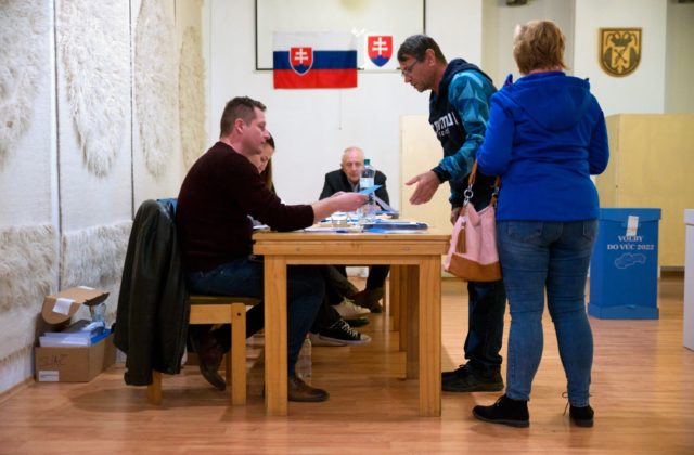 Obyvatelia Sliača rozhodovali nielen v komunálnych a župných voľbách, ale aj v referende o americkej vojenskej základni