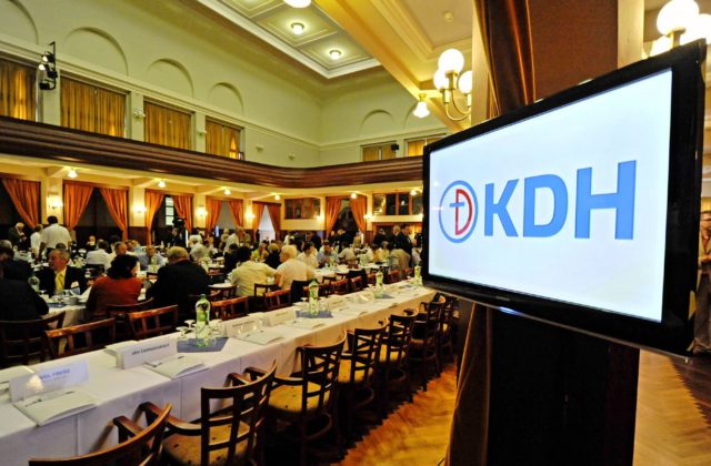 KDH rozumie ľuďom sklamaným zo súčasnej vlády, referendum predstavuje príležitosť vyjadriť to