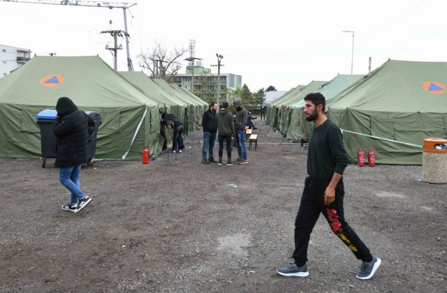 Od konca septembra zadržali na Slovensku už tisíce nelegálnych migrantov (video+foto)