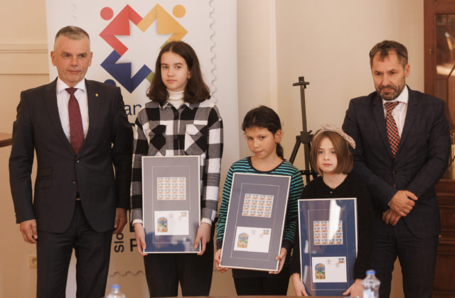 Deti zo Slovenska i zo sveta môžu aj tento rok písať Ježiškovi na adresu „Ježiško 999 99“ (video+foto)