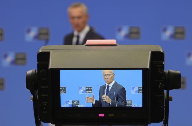 Nebol to útok na Poľsko, ale zblúdená strela ukrajinskej protivzdušnej obrany, hovorí Stoltenberg