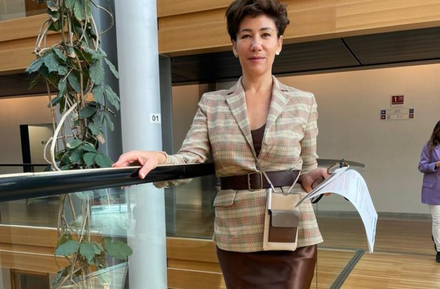 Nicholsonová zakladá novú stranu a bude líderkou, dianie na politickej scéne pôsobí na projekt ako urýchľovač