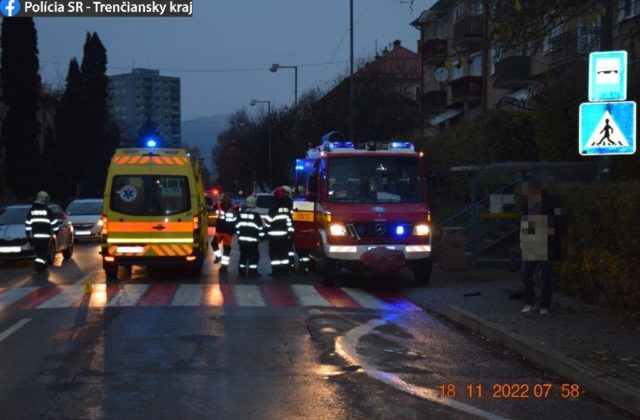 Vodič zrazil na priechode dôchodcovský pár, oboch ich odhodilo do protismeru (foto)