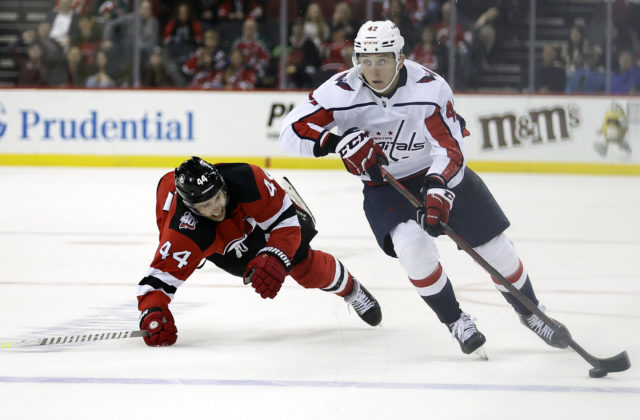 Martin Fehérváry má v zápase NHL venovanom boju proti rakovine o motiváciu naviac, zákerná choroba mu vzala mamu