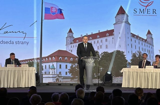 Kamenický: Je škandalózne a absurdné, že šéfka spravodajstva RTVS odišla z práce po odvysielaní Ficovho prejavu