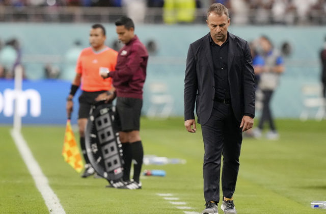 Je to brutálne frustrujúce, Japonci nám dali lekciu z efektivity, povedal nemecký tréner Flick