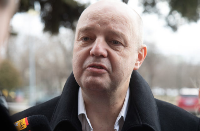 Vo štvrtok má pokračovať súd v kauze prípravy vraždy Volzovej, obžalobe čelí exminister hospodárstva