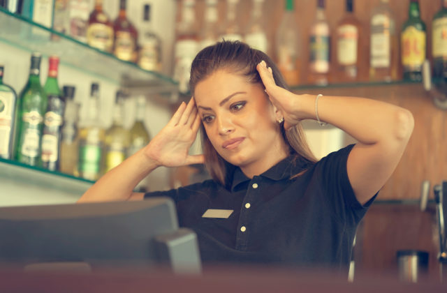 Z 10-percentnej DPH budú profitovať aj verejné rozpočty v podobe vyšších daní a poplatkov, tvrdí iniciatíva Zachráňme gastro