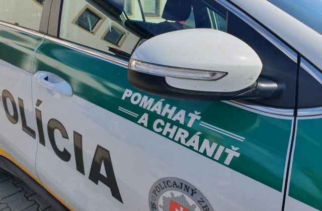 Mladá vodička zrazila v Čadci dve ženy, keď s autom s prešla na chodník. Polícia nehodu vyšetruje