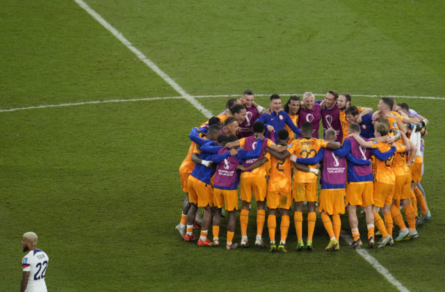 MS vo futbale 2022 v Katare: Holanďania sú prvým tímom vo štvrťfinále, pre Američanov sa turnaj skončil