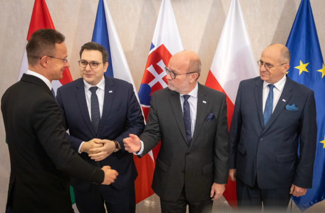 Káčer sa na rokovaní so šéfmi diplomacie V4 zhodol na podpore Moldavska financovaného z Vyšehradského fondu