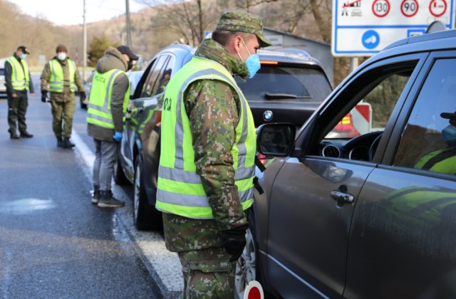 K účinnejšej ochrane hraníc môže prispieť aj mobilná aplikácia. Umožní lustráciu osôb, dokladov či zbraní