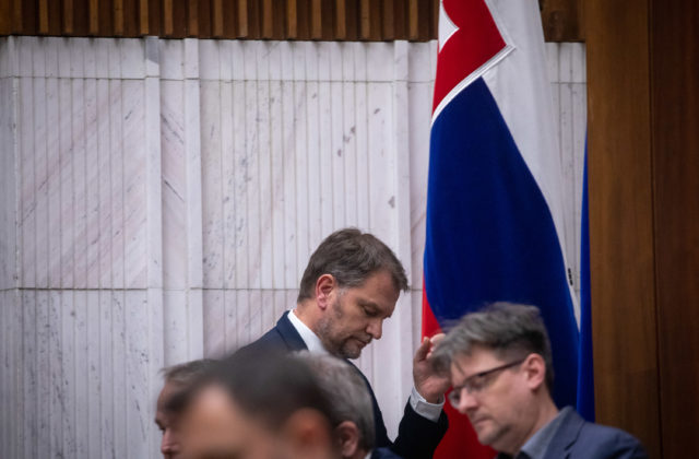 Výsledok hlasovania o nedôvere vláde je vyvrcholením dlhodobej politickej nestability, tvrdí KDH