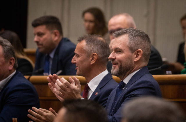 Slovensko dostalo pádom vlády najkrajší vianočný darček, myslí si Pellegrini a vidí len jedno riešenie