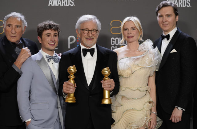 Zlatý Glóbus nezískal Avatar ale Spielberg a Duchovia Inisherinu, cenu má aj Costner a Zendaya (foto)