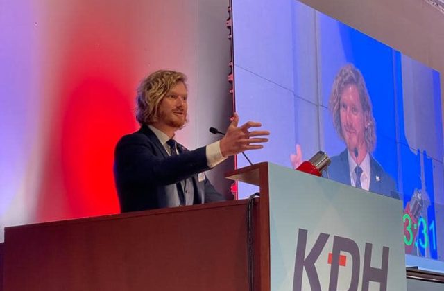 Najmladší člen predsedníctva Kabina opustil KDH, nemá rád intrigy a vadilo mu smerovanie hnutia