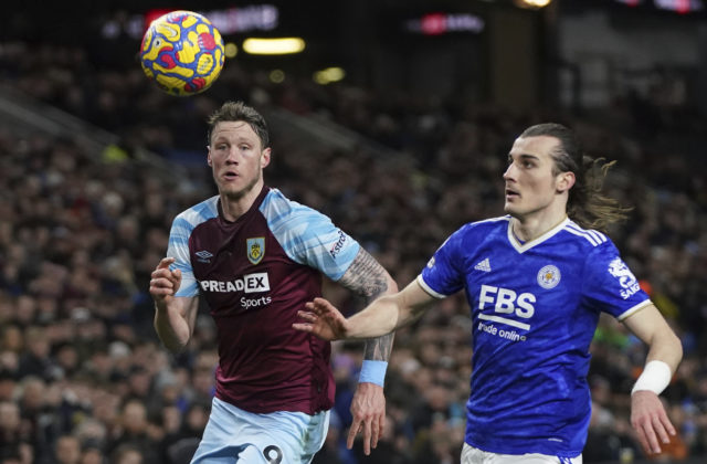 Manchester United získal na hosťovanie Holanďana Wouta Weghorsta, ktorý na MS v Katare dvomi gólmi zavaril Argentíne