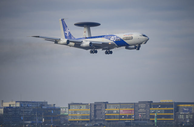 Do Rumunska dorazili prieskumné lietadlá AWACS vyslané alianciou, aby monitorovali ruskú aktivitu pri hraniciach