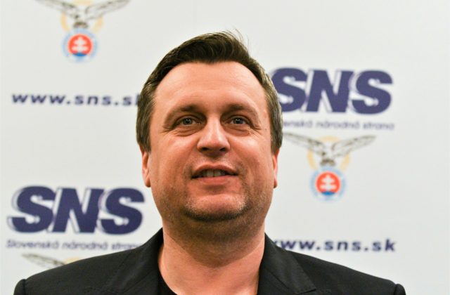 Dankova SNS víta rozhodnutie Hegera, Sulíka a Kollára o predčasných voľbách, termín by však vybrala iný