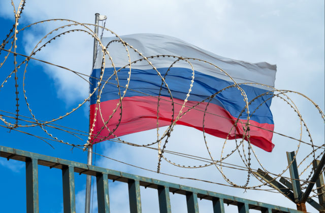 Rusko chce na okupovaných územiach vybudovať viac ako 20 nápravných zariadení, pripomínajú sovietske gulagy