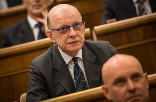 Žilinka koná v prospech figúr zo Smeru a Sme rodina, tvrdí Baránik a kritizuje aj prezidentku