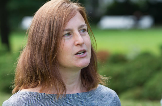 Príjemcom autorských odmien zostáva povinnosť platiť príspevky umeleckým fondom, parlament neschválil Milanovej návrh