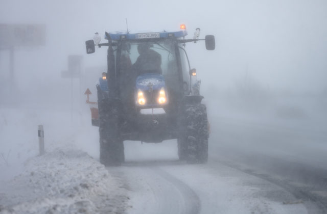 Ministerstvo vnútra evidovalo počas dňa 107 mimoriadnych situácií, drvivá väčšina bola vyhlásená v Žilinskom kraji