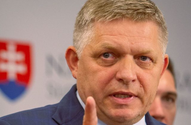 RTVS ľudom bráni, aby sa dozvedeli pravdu, tvrdí Fico