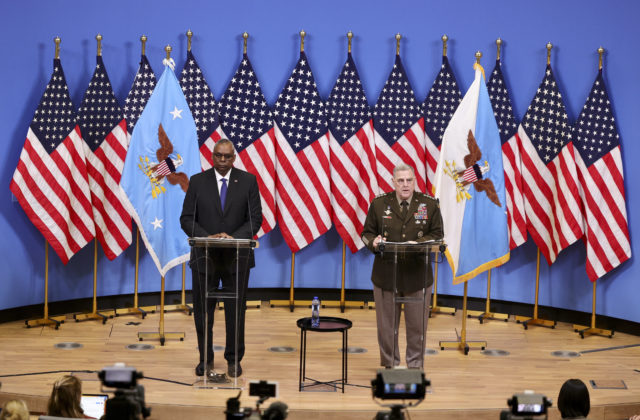 Putin sa mýlil, že rýchlo porazí Ukrajinu a rozbije NATO, tvrdí generál Milley