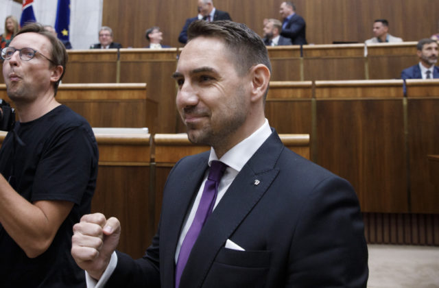 Gyimesi v rozhovore medzi štyrmi očami dostal od Aliancie predvolebnú ponuku, viac o nej ale hovoriť nebude