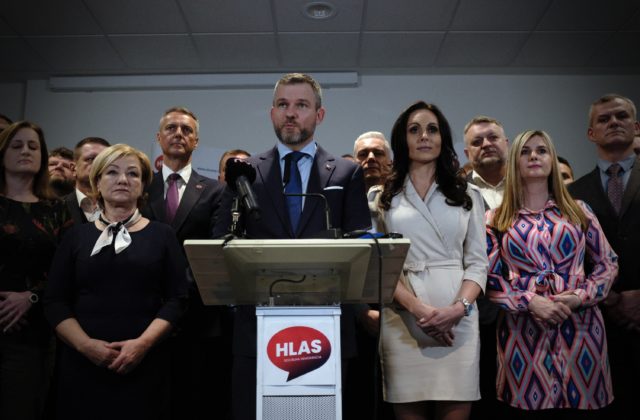 Heger usvedčil sám seba z podvodu na voličoch, tvrdí strana Hlas-SD