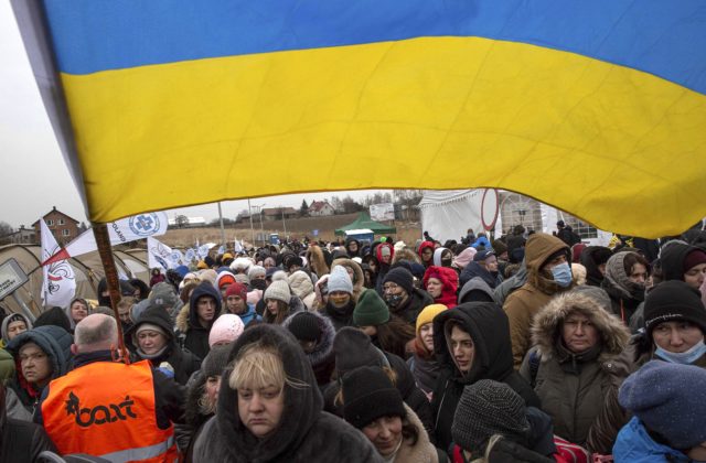 Vojna na Ukrajine trvá tri roky, neziskovka Človek v ohrození pomohla už viac ako 250-tisíc ľuďom – VIDEO